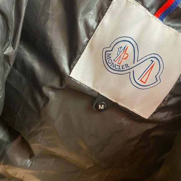 Moncler Coat/Jacket - Picture 4 of 6